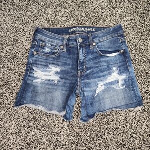 American Eagle Super Super Stretch Midi Shorts Women Size 6 Darkwash Destruction